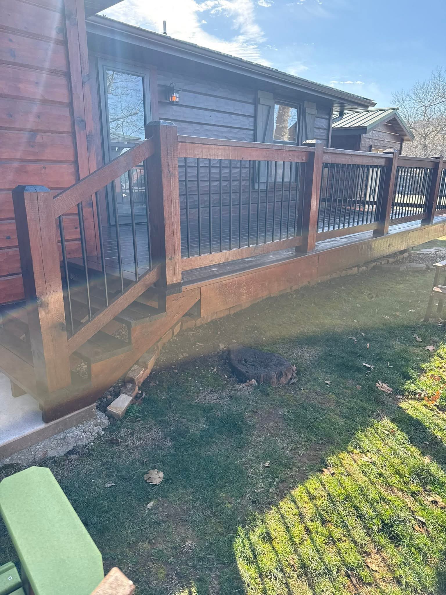 Deck and fence staining in Denver, Colorado